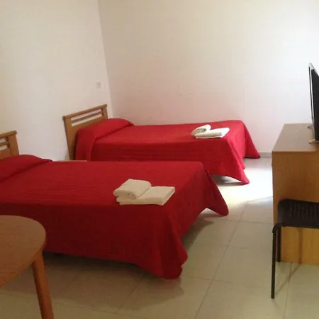 L'hostalet * לאידה