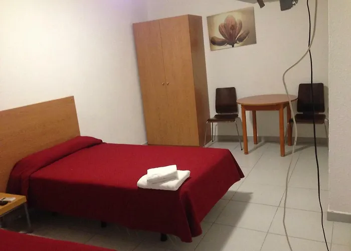 L'hostalet بيت ضيافة *
